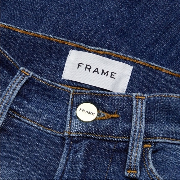 FRAME | Le High Straight dark wash stretchy size 31 closet staple - Picture 3 of 9
